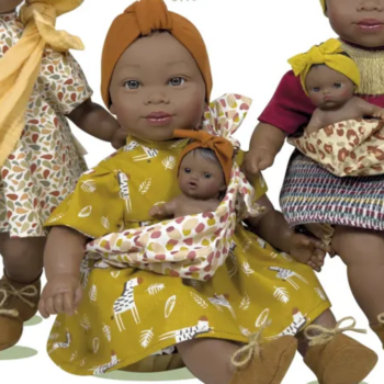 Nina Alika, amb Nadó Ocre - Nines d'Onil -